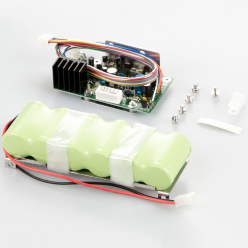 PES-A01 Funzionamento ad accumulatore interno, autonomia fino a 6 h con retroilluminazione, tempo di carica ca. 15 h,